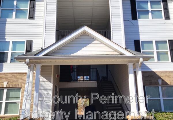 2102 FAIRINGTON RDG CIR