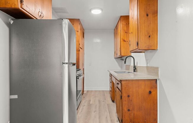 1 bed, 1 bath, $2,095, Unit 05