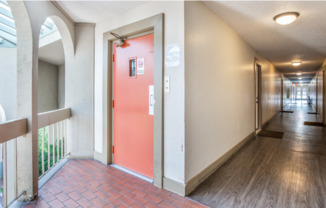 1 bed, 1 bath, 640 sqft, $2,095, Unit 213