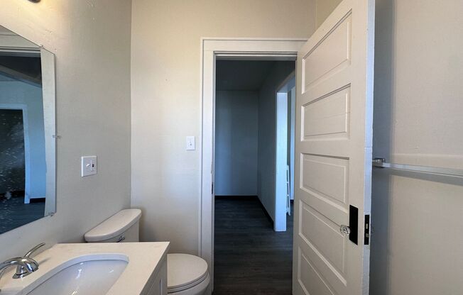 1 bed, 1 bath, 479 sqft, $695, Unit Unit 8