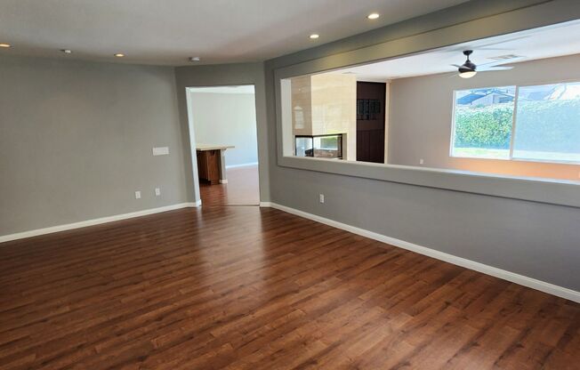 Stunning 2 Story in Royal Highlands