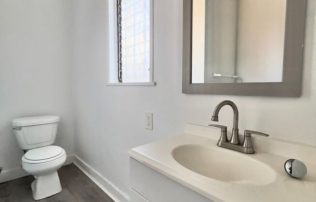 Studio, 1 bath, $1,595, Unit C