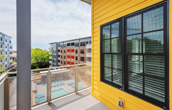 Element 29 apartments in Charleston patio