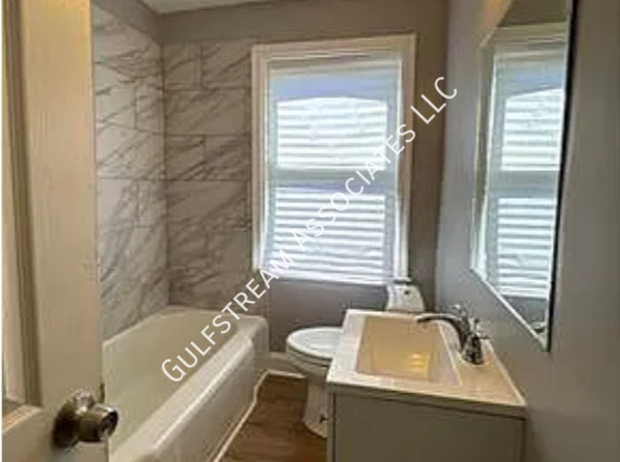 104 N CULVER ST