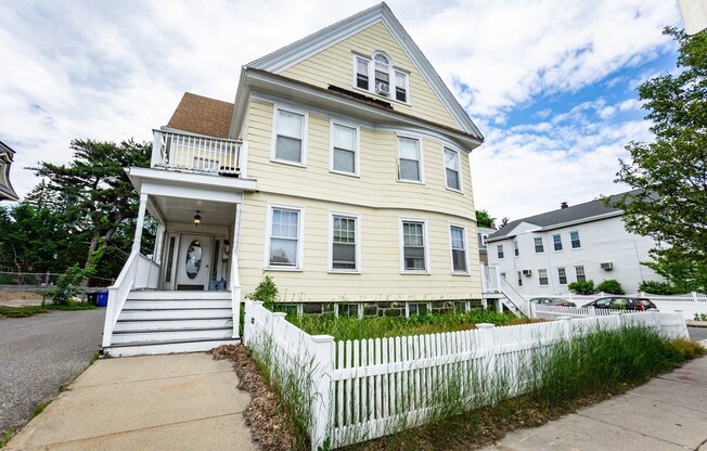 102 SALEM ST