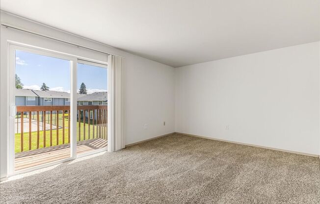 3 beds, 2 baths, 1,050 sqft, $1,795, Unit 5065-104