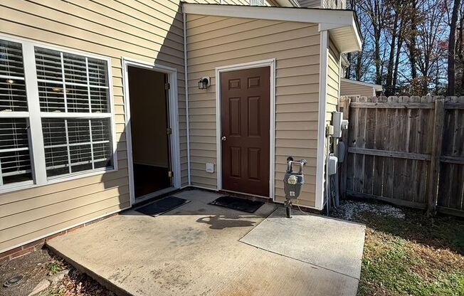 3-bedroom 3.5 bath townhouse