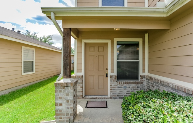 Move-in ready home for lease!