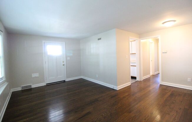 One Bedroom Duplex in North Kansas City
