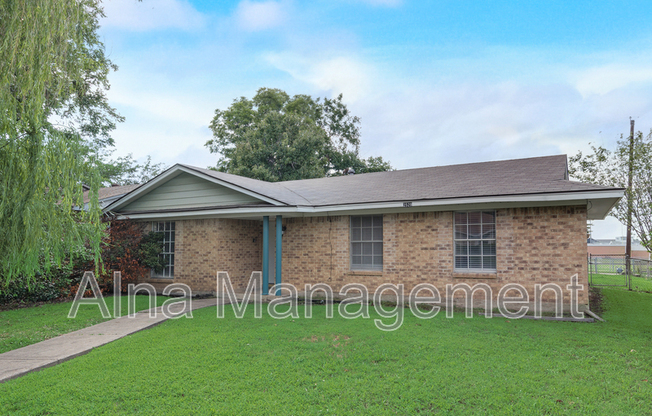 2529 BELHAVEN DR