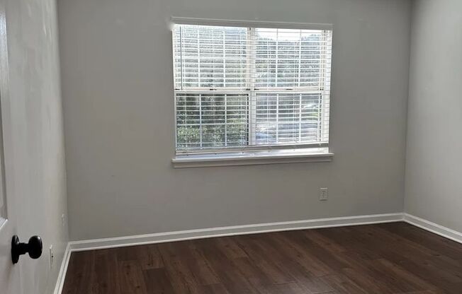 2 beds, 2 baths, $1,350