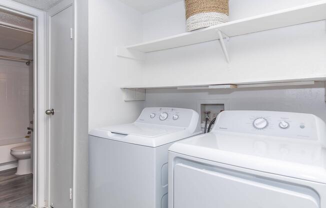 1 bed, 1 bath, 742 sqft, $795