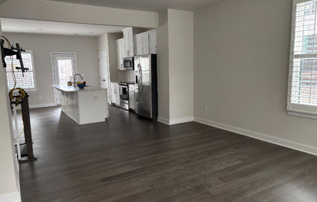 304 CHATTOOGA WAY