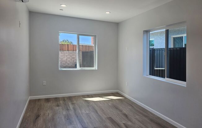 New 2 Bd, 2Ba with Large Yard!