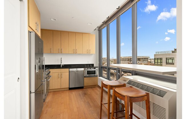 1 bed, 1 bath, 700 sqft, $4,850, Unit PHB