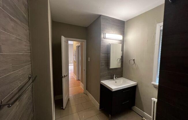 1 bed, 1 bath, 397 sqft, $1,395, Unit N7630A