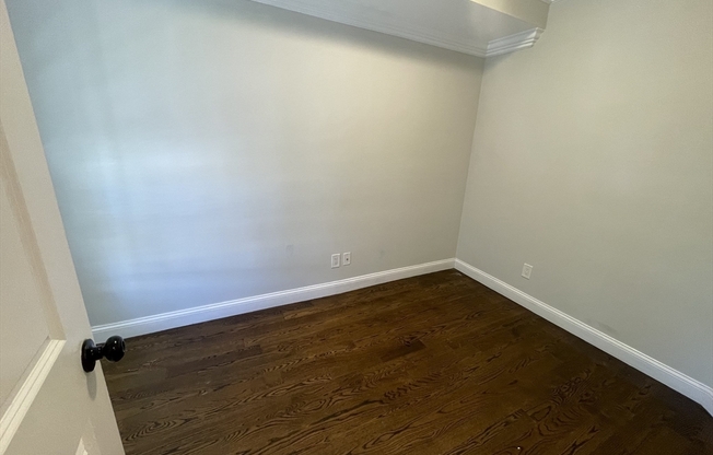 3 beds, 1 bath, 1,200 sqft, $3,000, Unit 2