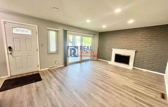 9656 E KANSAS CIR