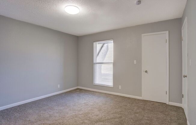 1 bed, 1.5 baths, 798 sqft, $995, Unit 8718-23