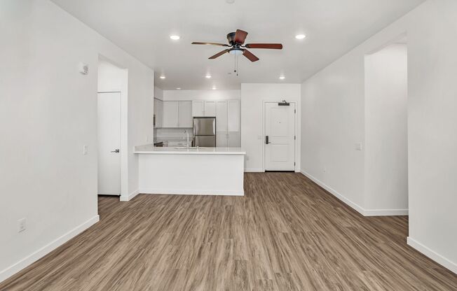 3 beds, 2 baths, 1,123 sqft, $1,995, Unit 110