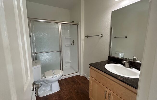 2 beds, 2 baths, 880 sqft, $2,780, Unit D-9