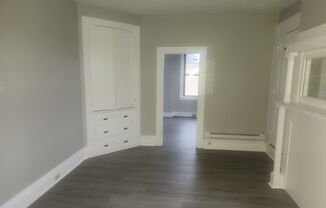 1 bed, 1 bath, 800 sqft, $950, Unit Unit 3