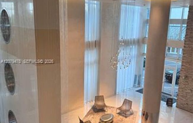 1 bed, 1.5 baths, $3,300, Unit # 2405