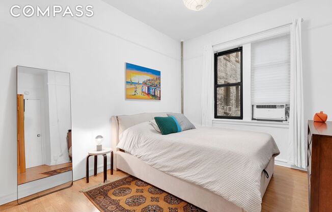 166 E 92 ST