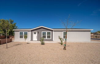 8559 E CORALBELL AVE