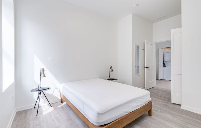 3 beds, 3 baths, 1,200 sqft, $3,600, Unit 105-1