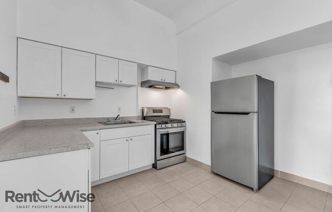 1 bed, 1 bath, 900 sqft, $3,500, Unit Unit A