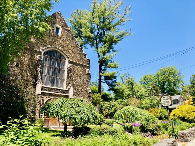 East Falls Free Library