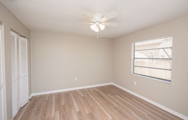 2 beds, 1 bath, $1,595