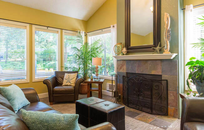 Welcome to Creekwood Apartments