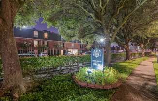 Allen House Apartments