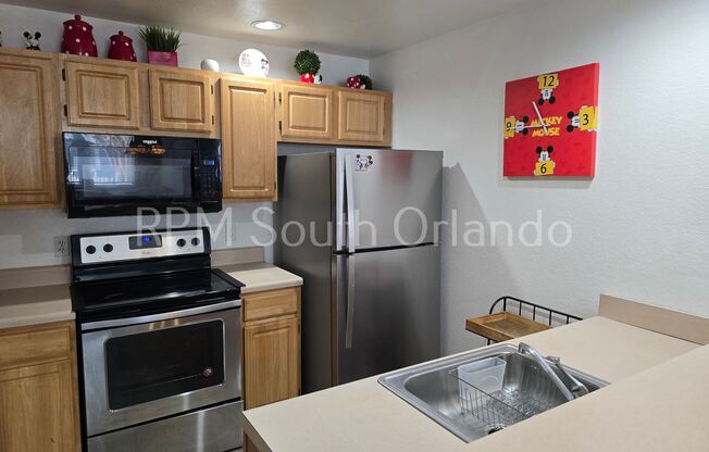 3/2 Fully Furnished property in Venetian Bay Villages