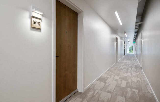 Studio, 1 bath, 411 sqft, $1,200, Unit 506