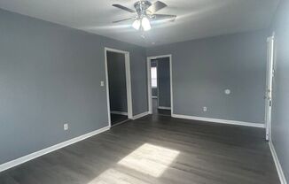 3 beds, 2 baths, $950