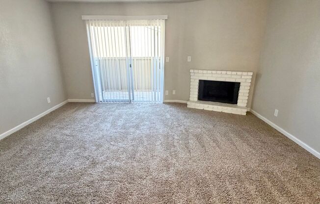 1 bed, 1 bath, 714 sqft, $1,350, Unit 243B