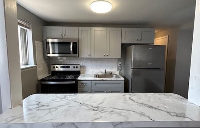 1 bed, 1 bath, 550 sqft, $1,295, Unit G07