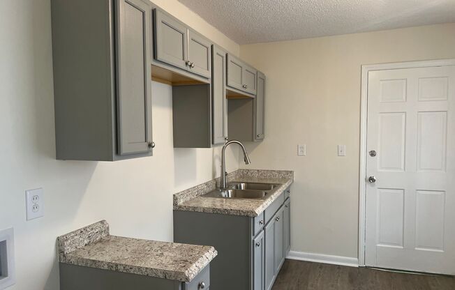 3 Bedroom close to Uptown