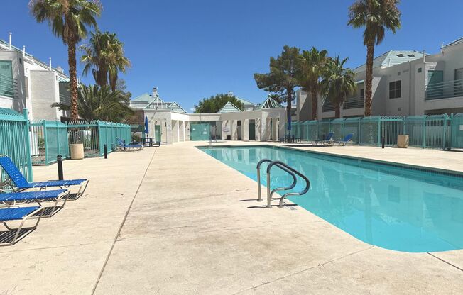 2 beds, 2 baths, $1,400, Unit APARTMENT 1110