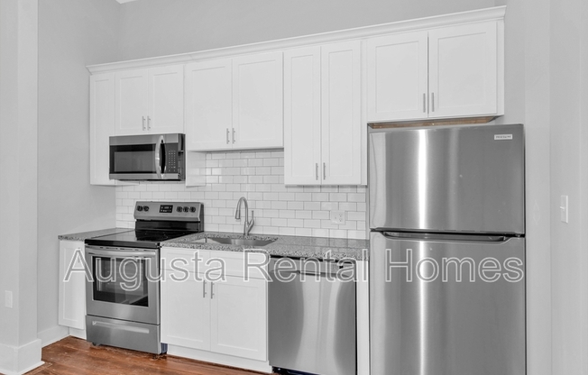 513 JAMES BROWN BLVD