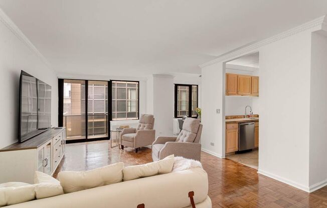 161 W 61 ST