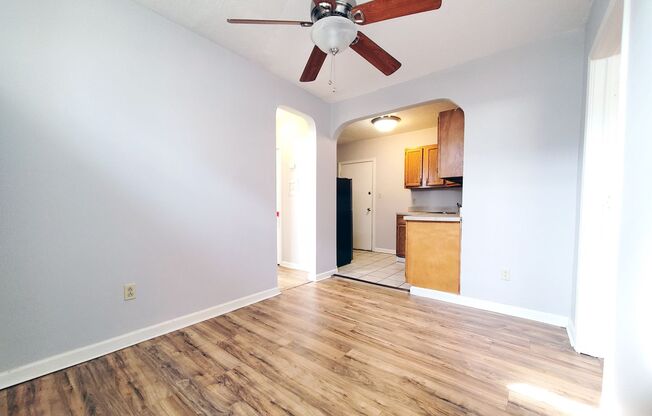 1 bed, 1 bath, 700 sqft, $949