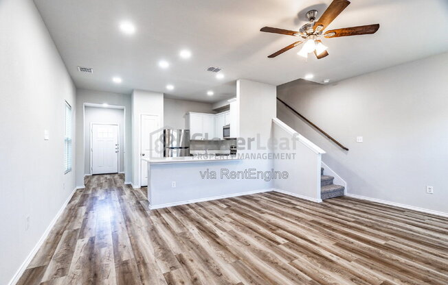 3 beds, 2.5 baths, 1,261 sqft, $1,397, Unit 24