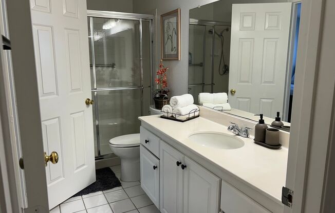 2 beds, 2 baths, $1,995