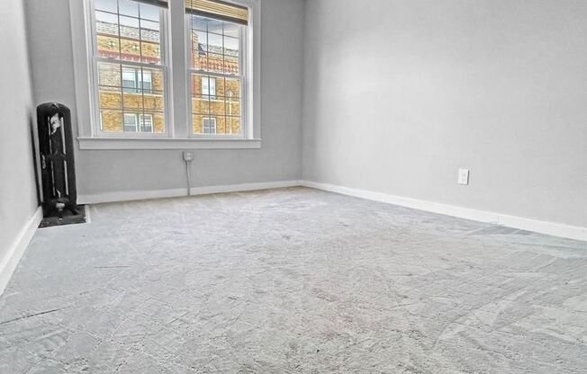 2 beds, 1 bath, 675 sqft, $1,300, Unit C-305