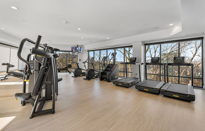 waterford bluffs apartments fitness center