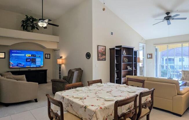 1129 VAN LOON CMNS CIR